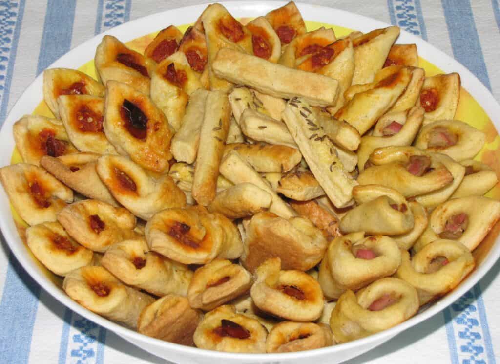 Papucskák, leveles tésztából.