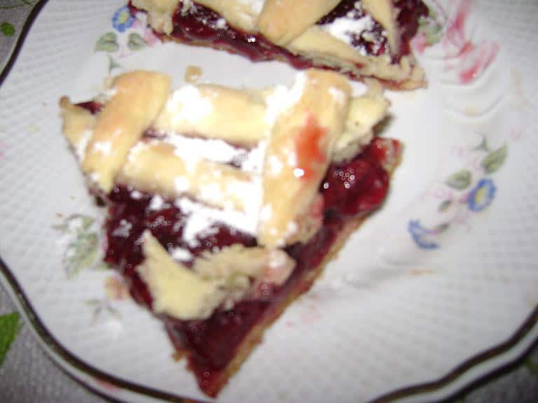 Meggyes sütemény