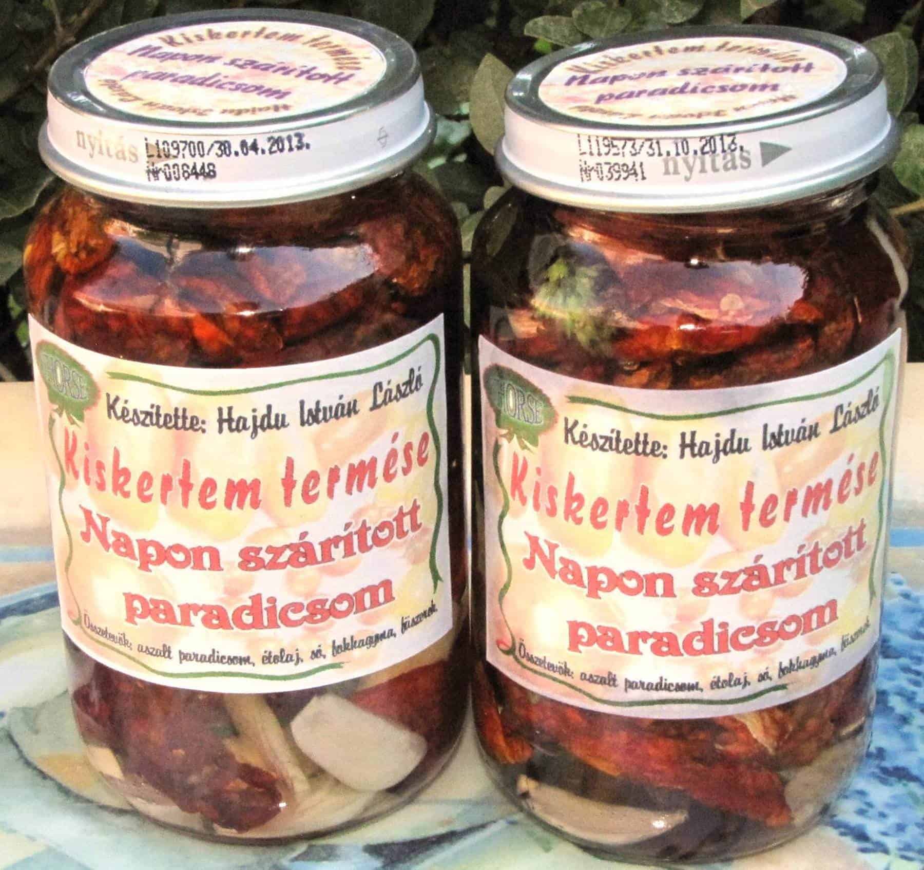 Napon szárított paradicsom.