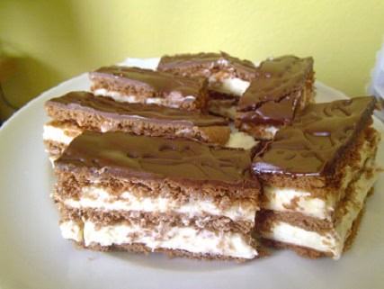 Mézes Kinder szelet