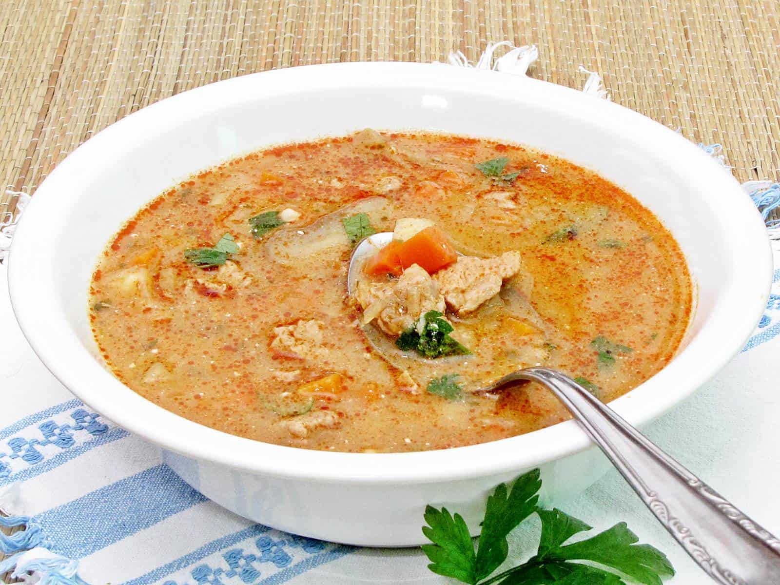 Betyárleves, vagy pandúrgulyás