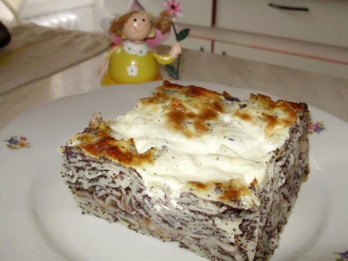 Rakott mákostészta