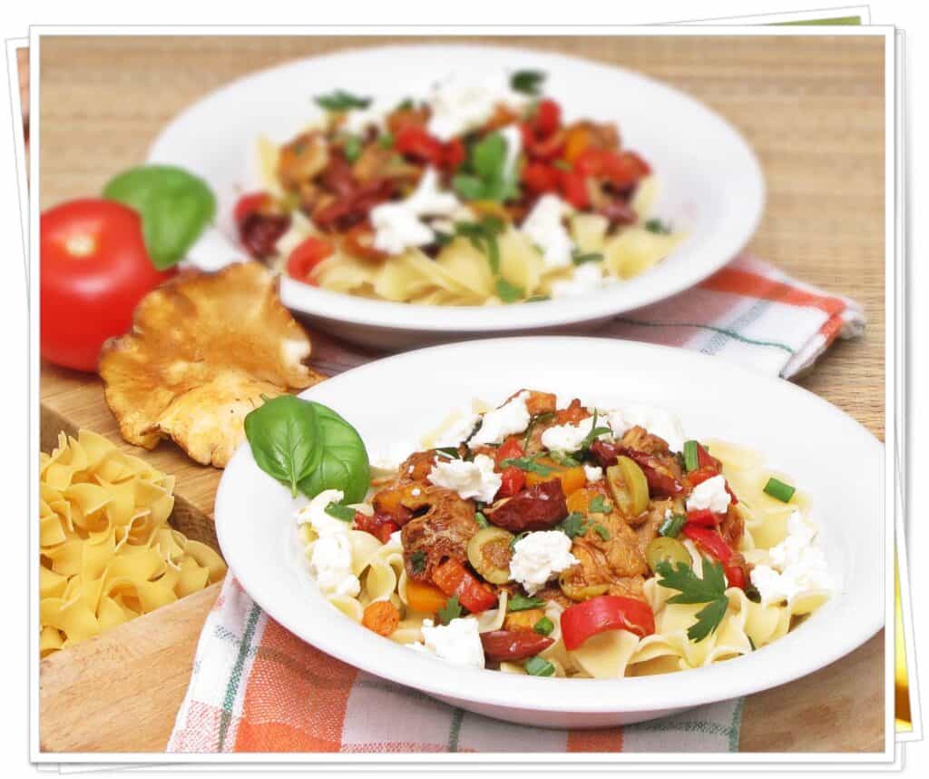 Tagliatelle, rókagombás raguval