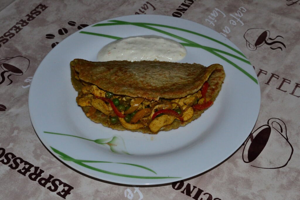 Csirkemellcsíkok görhönyben