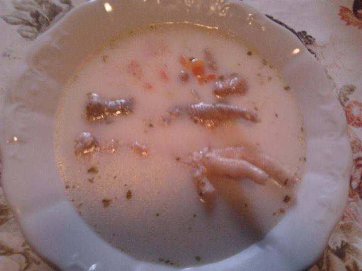 Tárkonyos csirkeragu leves