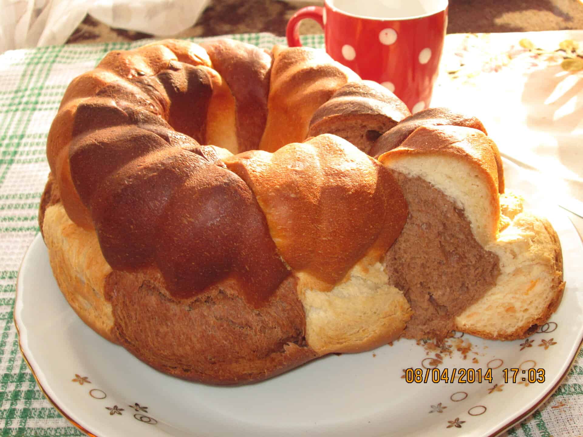 Kelt csavart kuglóf.