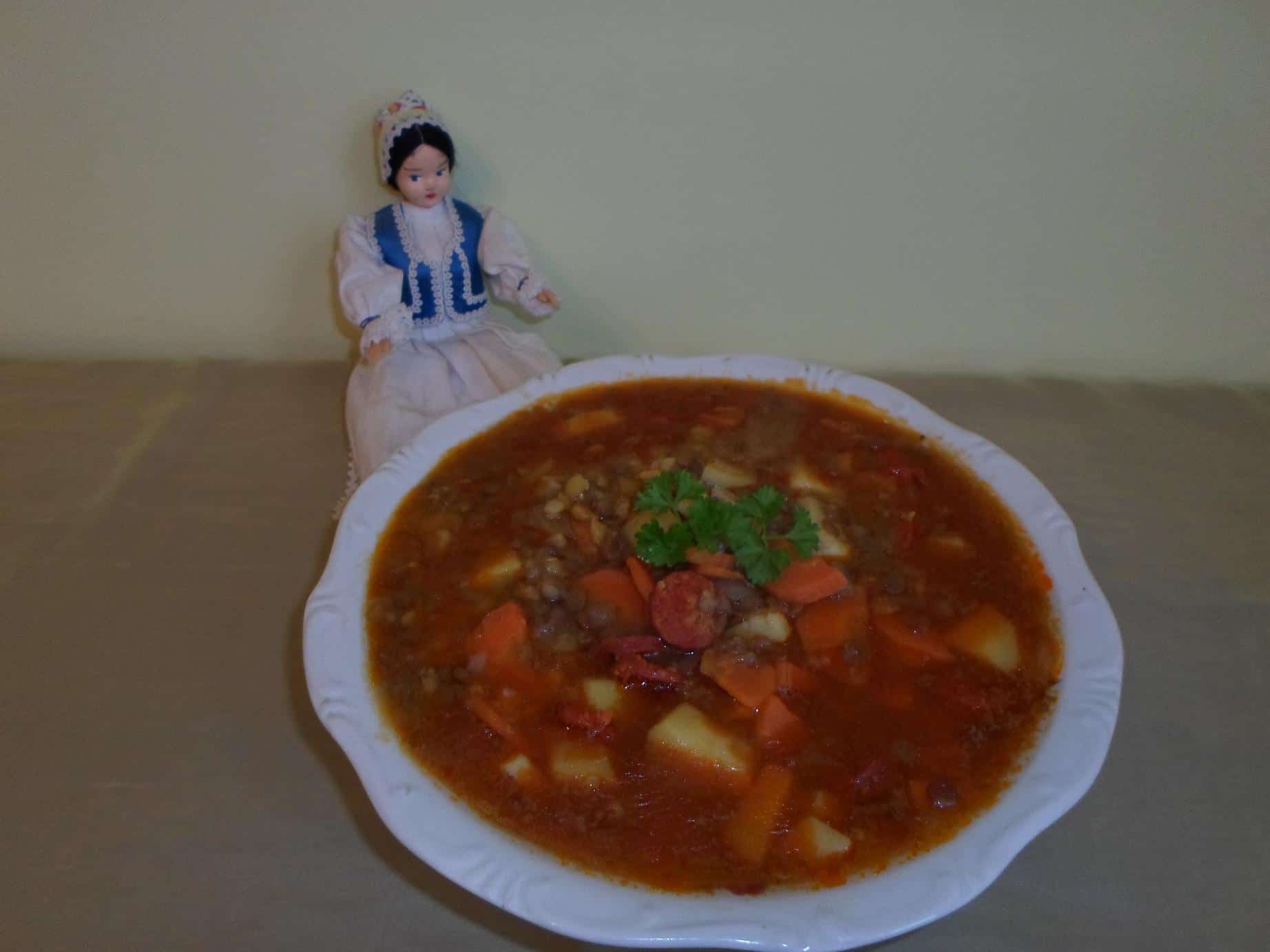 Magyaros lencsetál leves