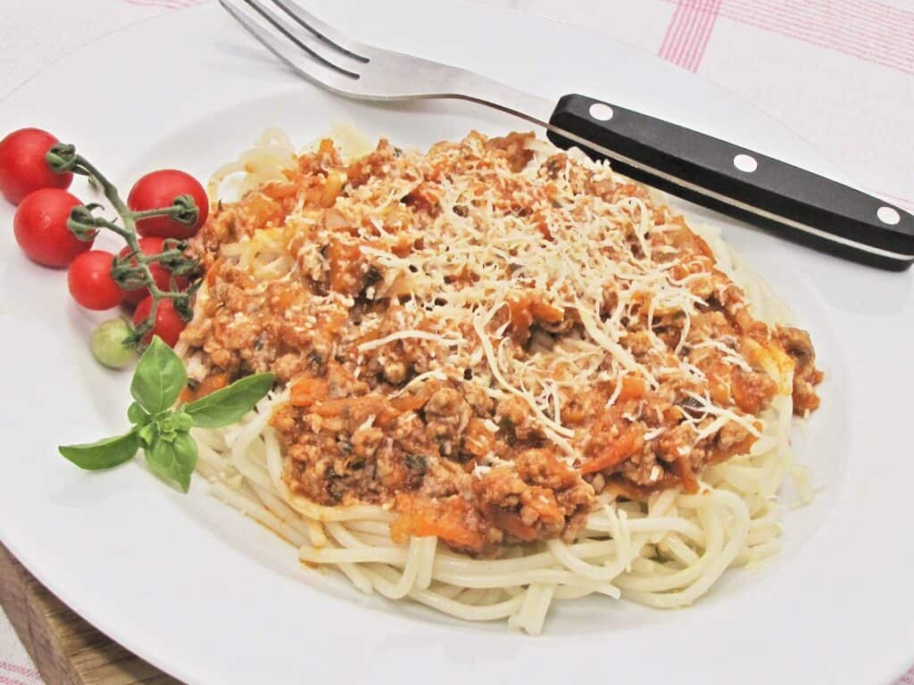 Bolognai ragu hagyományosan.