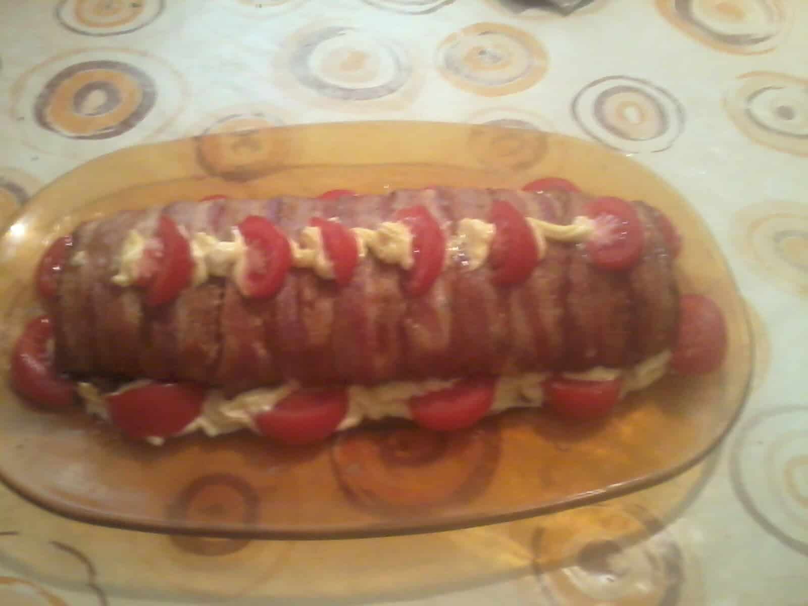 Csirkemell őzgerincformában baconszalonnával