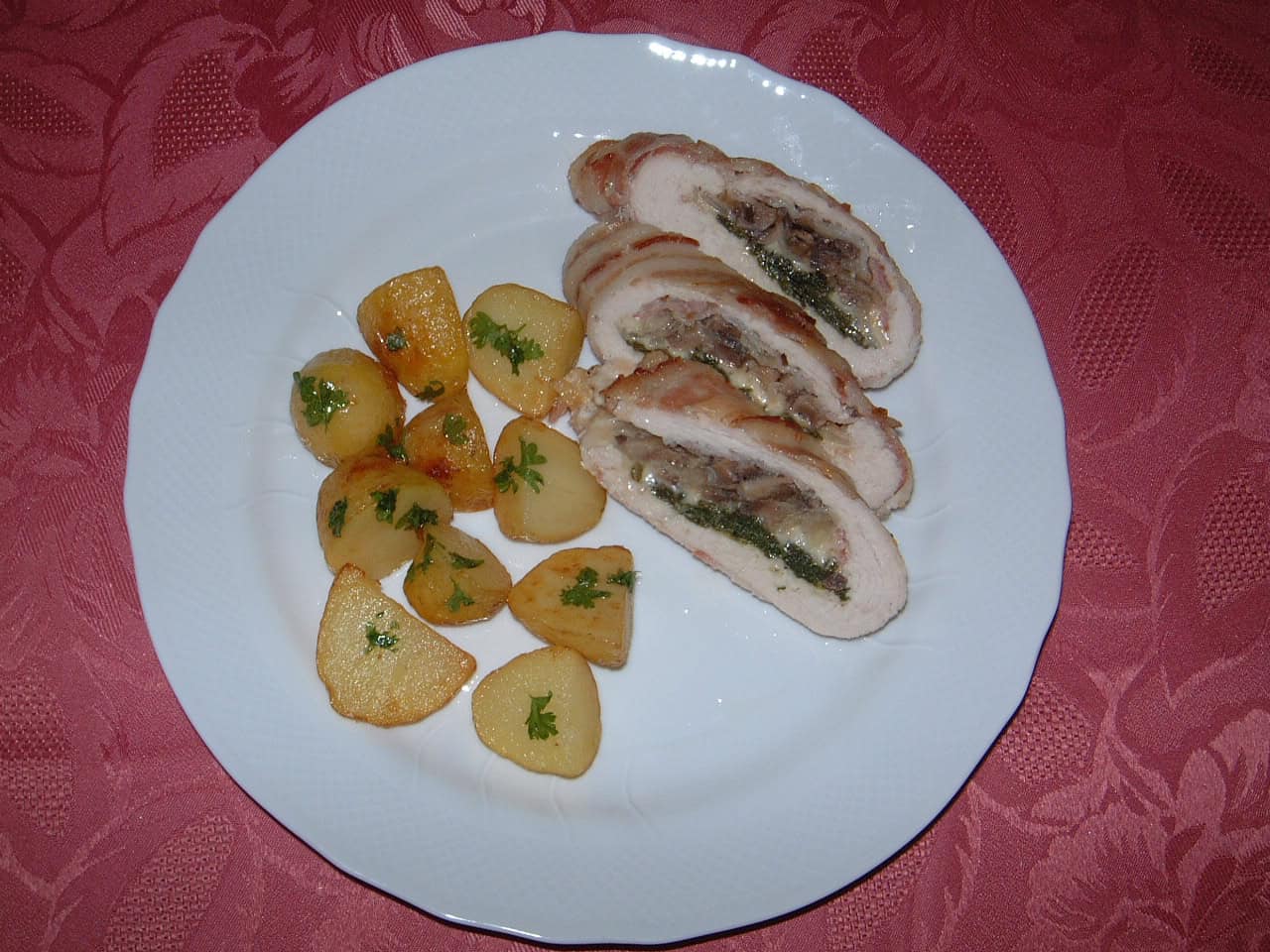 Spenóttal-gombával töltött pulykamell