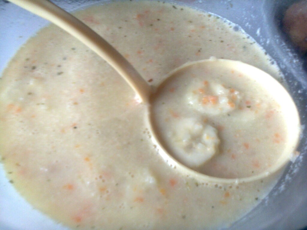 Gyümölcsös krém leves+ banán.