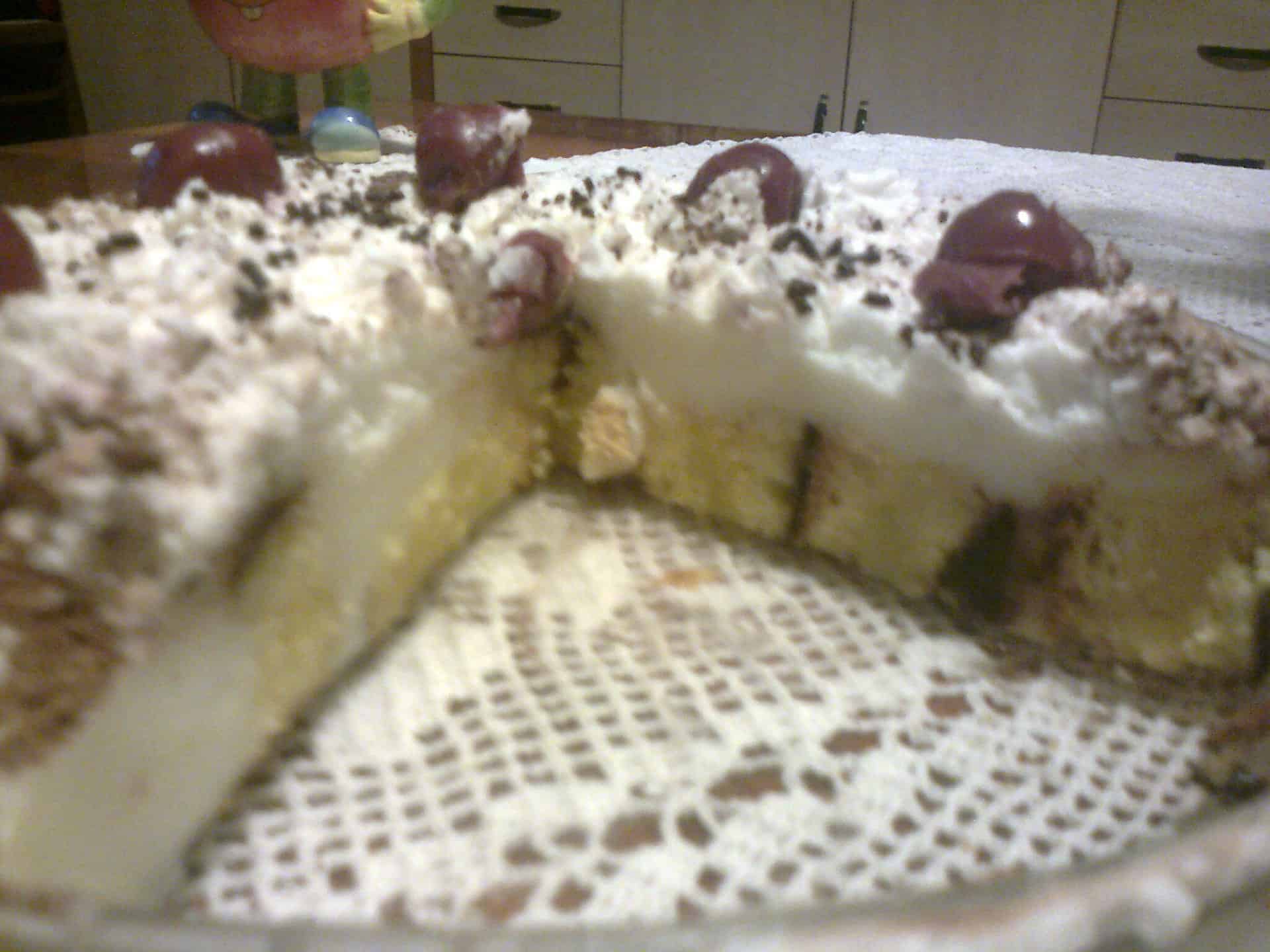 Piskótás habos süti.