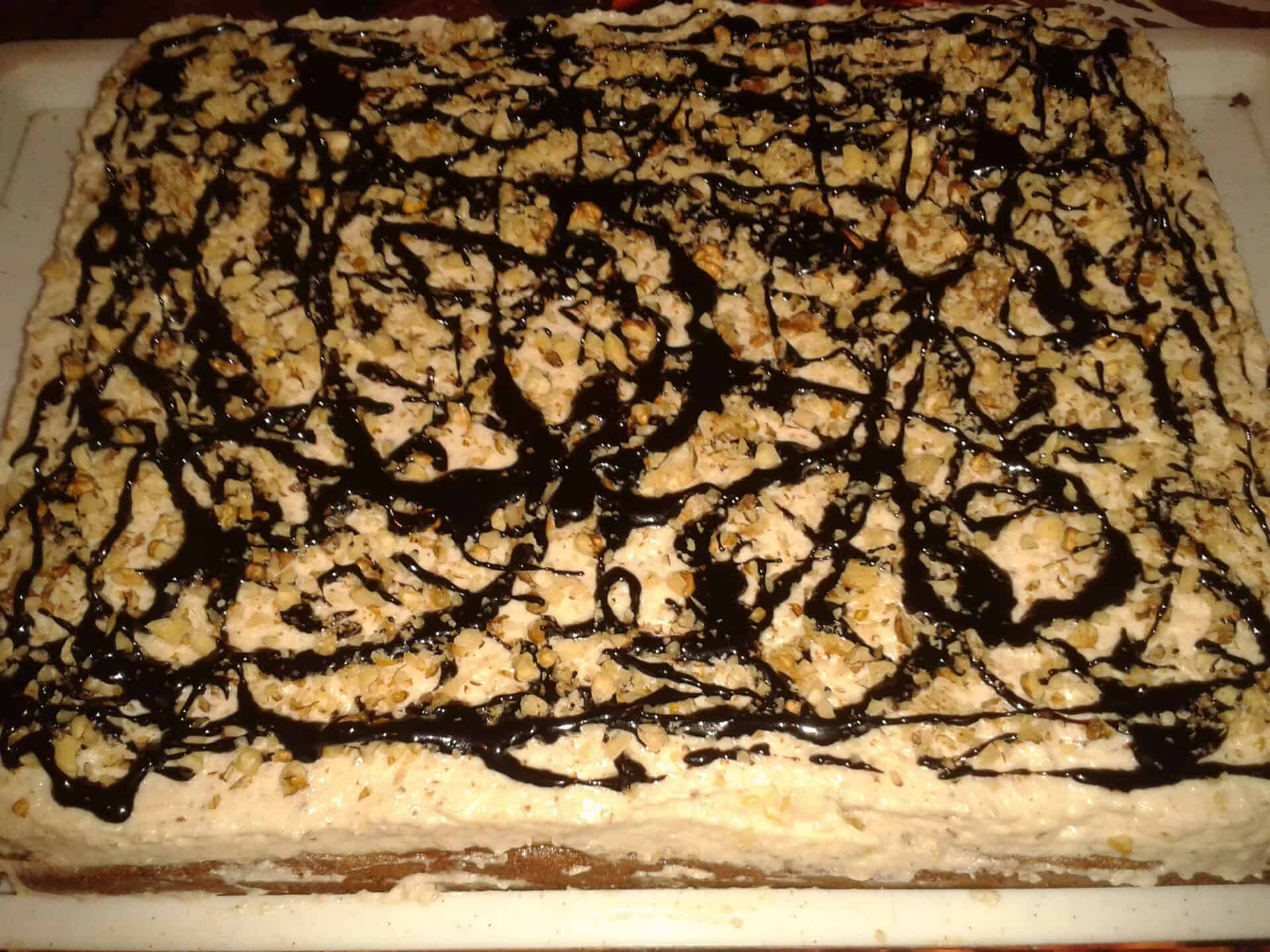 Andi narancsos-diósa