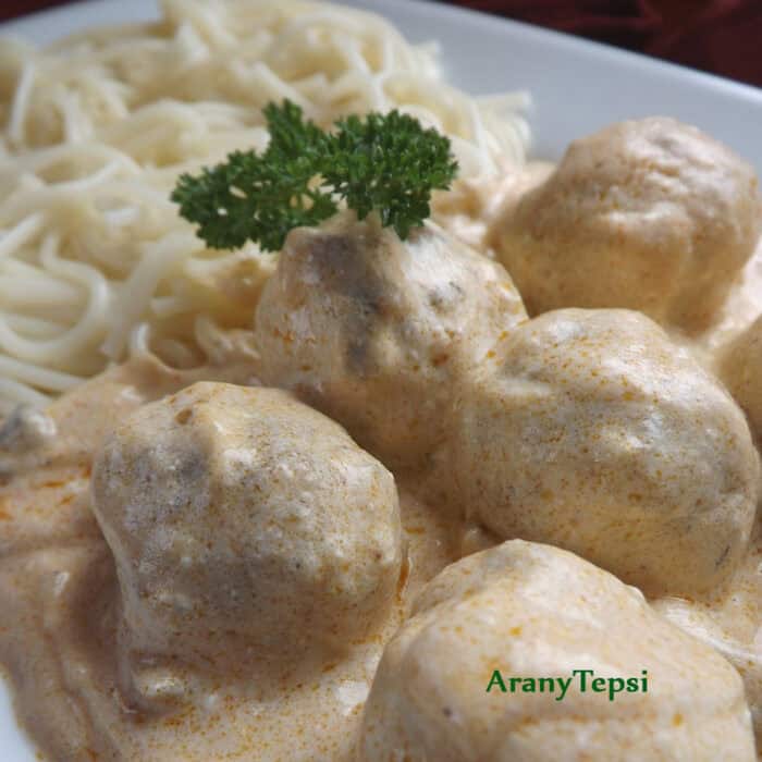 Bakonyi húsgolyók spagetti tésztával