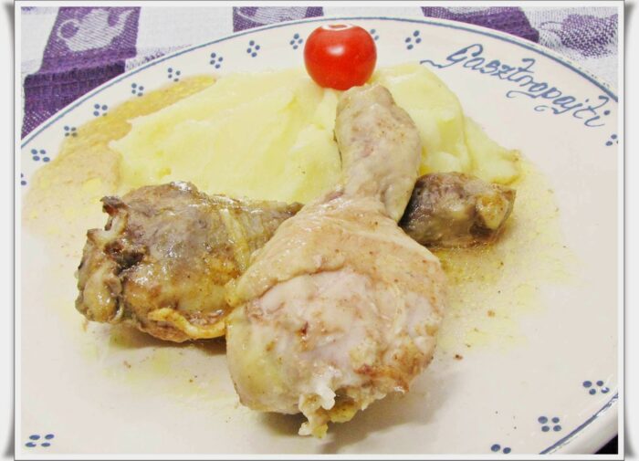 Csirkecombok curry fűszerkeverékkel.