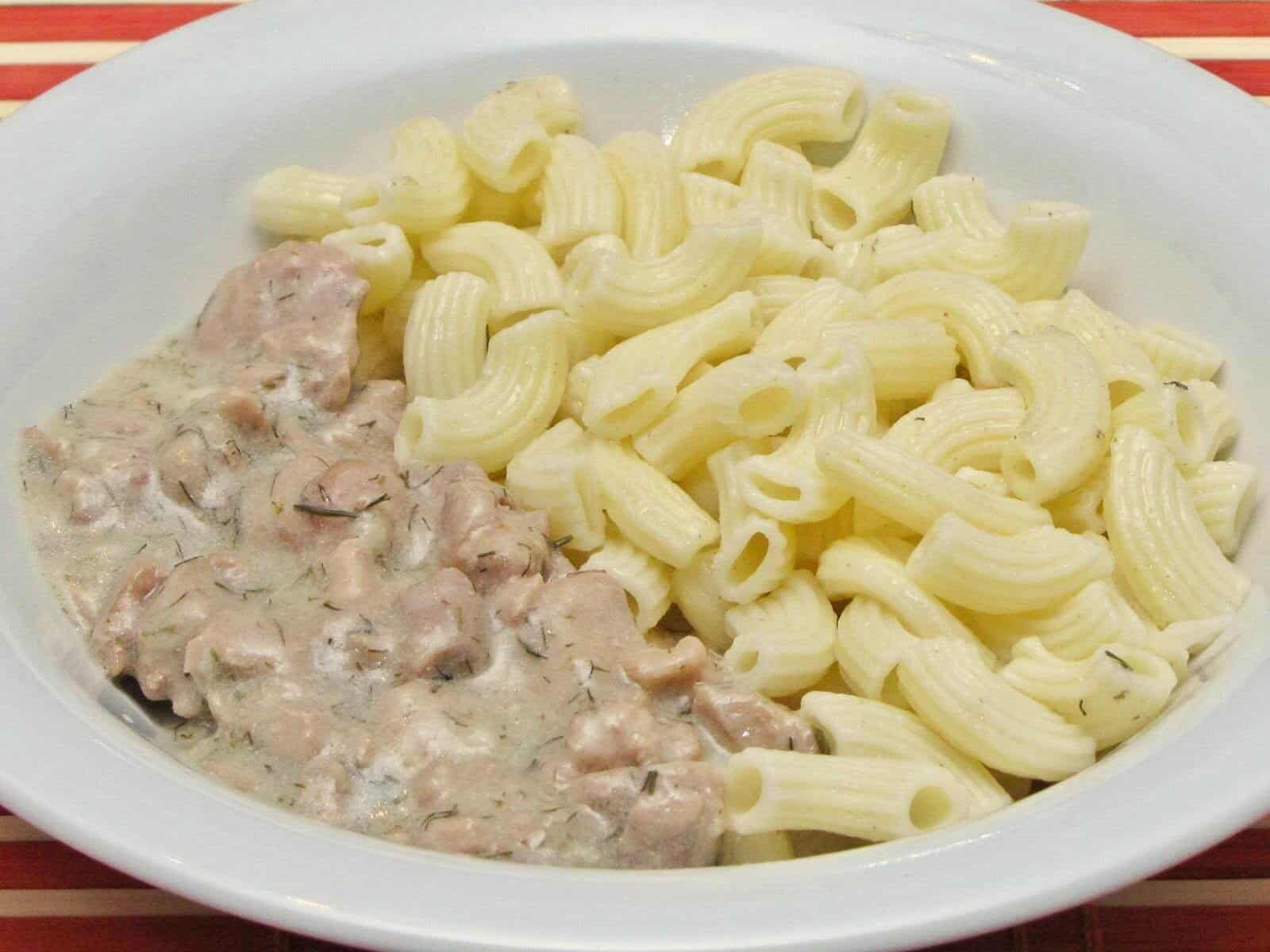 Kapros tejszínes tokány.