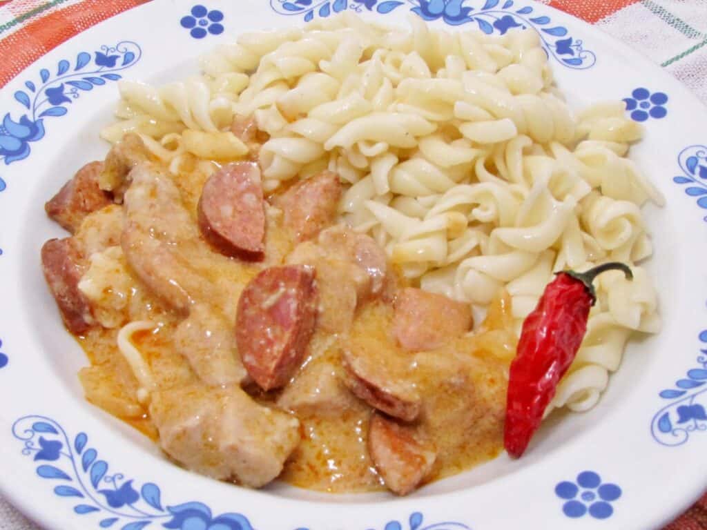 Gyulai sertéstokány