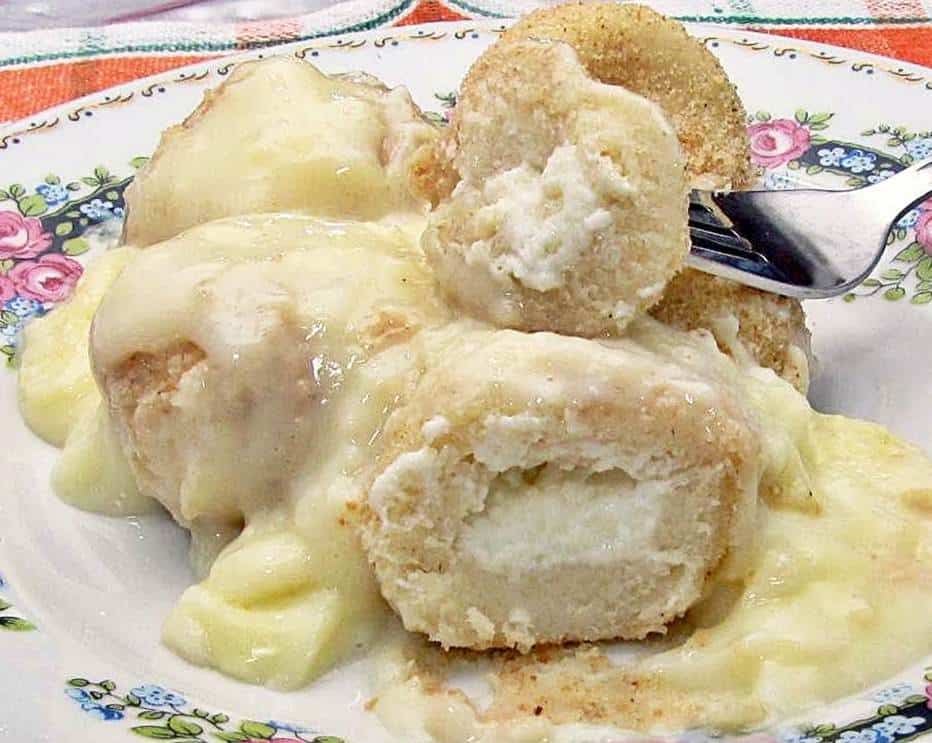 Túrós krumpligombóc vaníliasodóval