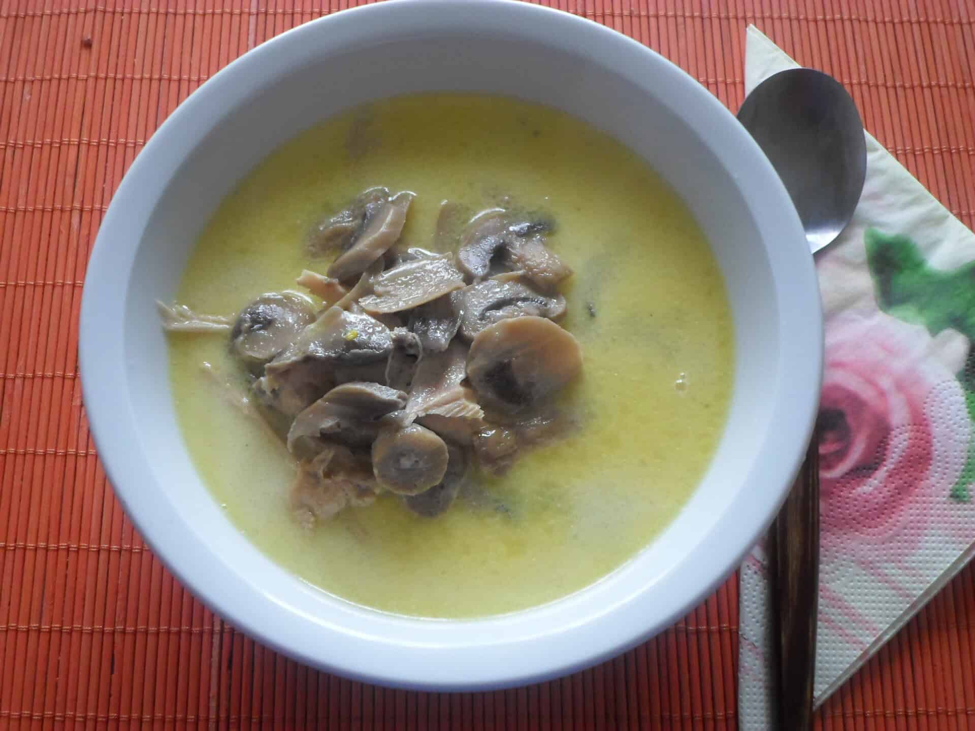 Csirkebecsinált bajorosan