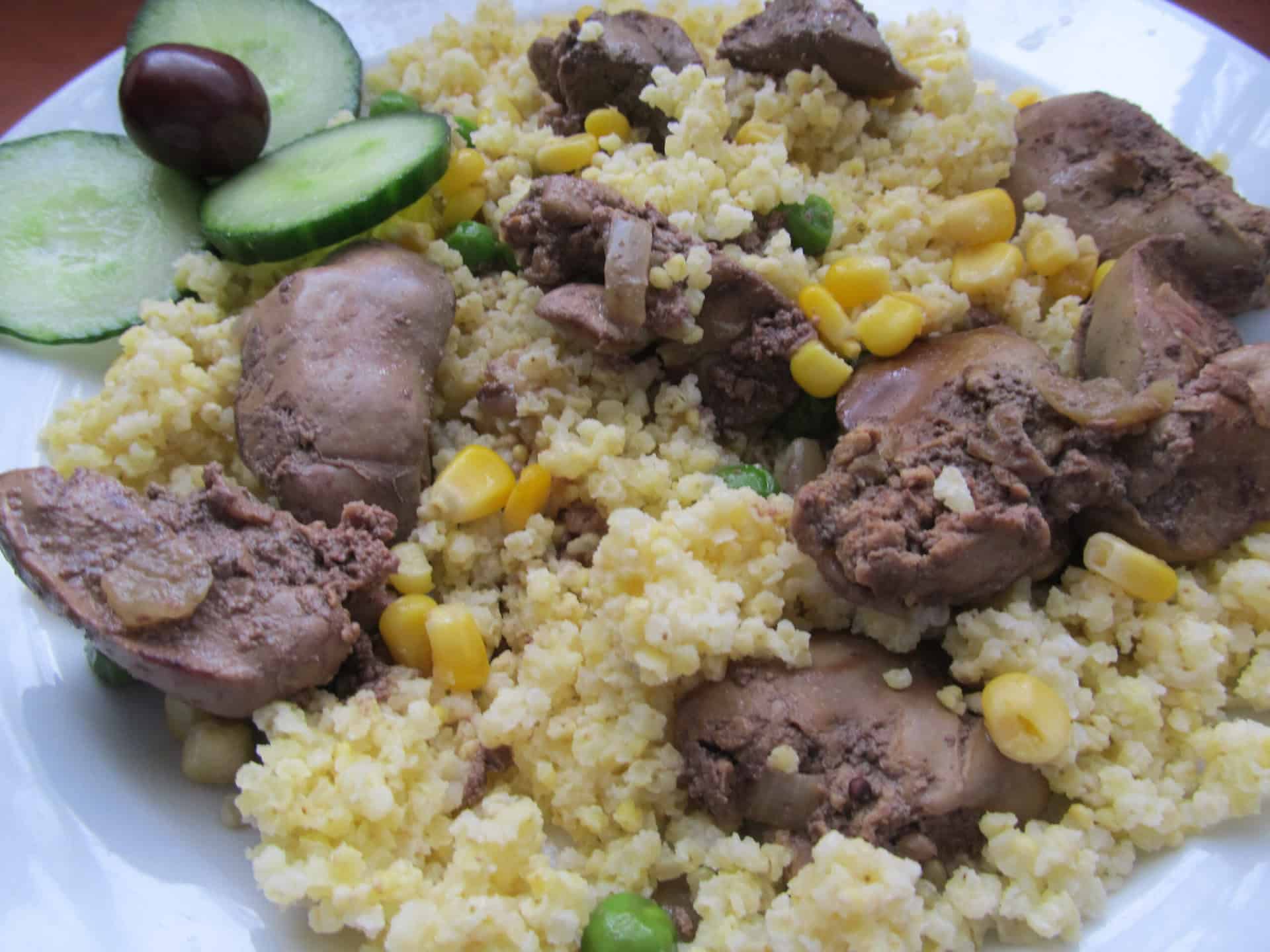 Csirkemáj kölesottó