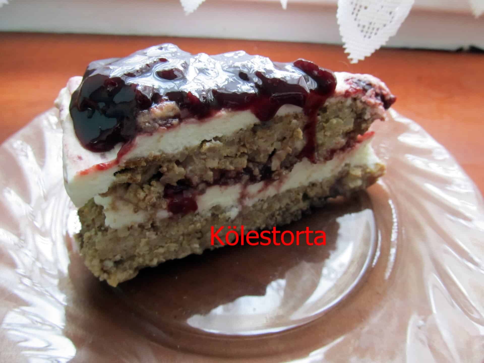 Áfonyás köles torta