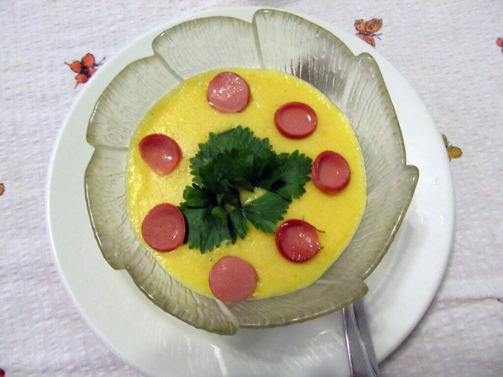 Köleskrém leves
