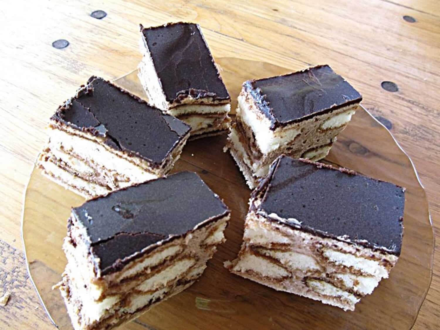 Babapiskótával töltött ostya