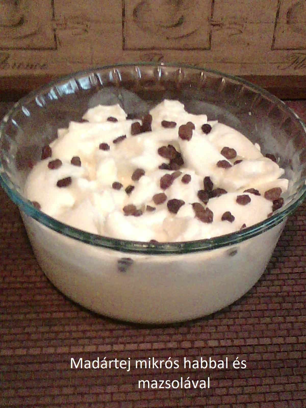 MADÁRTEJ MAZSOLÁVAL