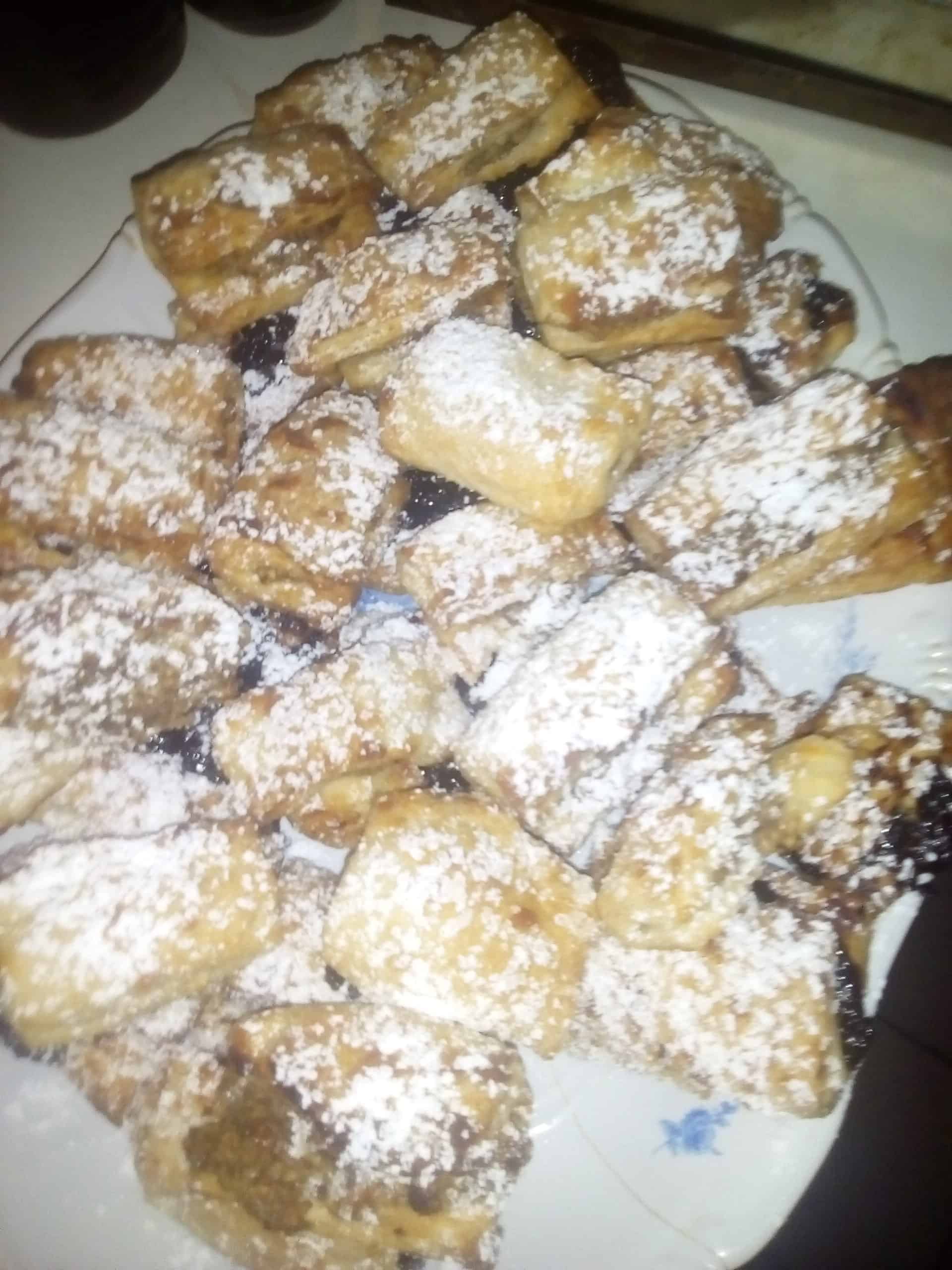 Élesztős hájas kiflik