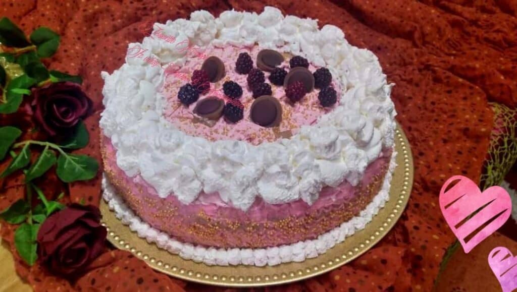 Málna krém torta Zsanette módra
