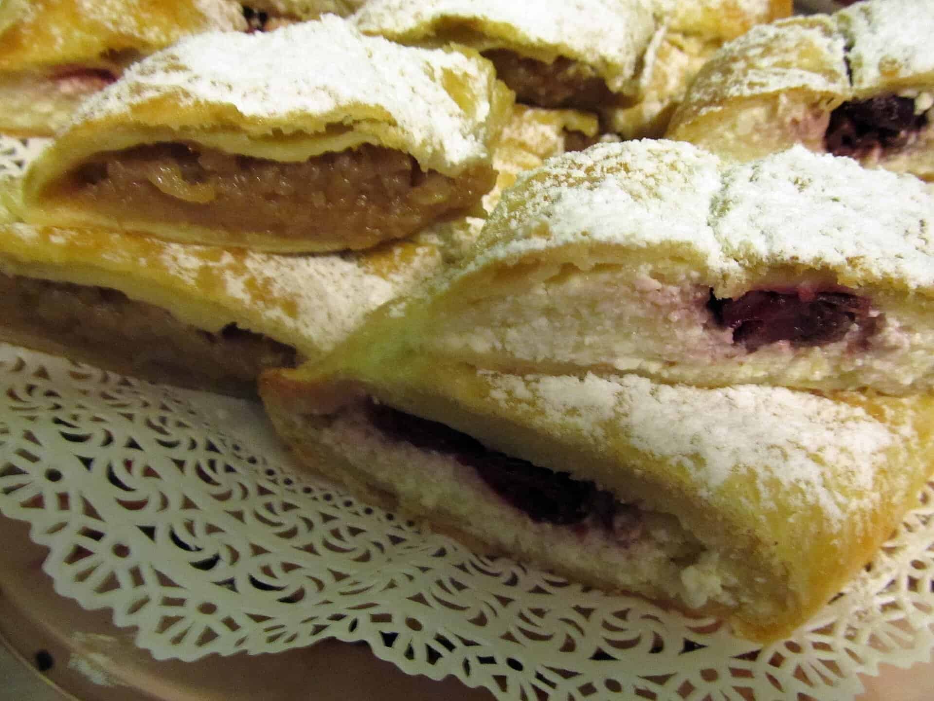 meggyes-túrós rétes