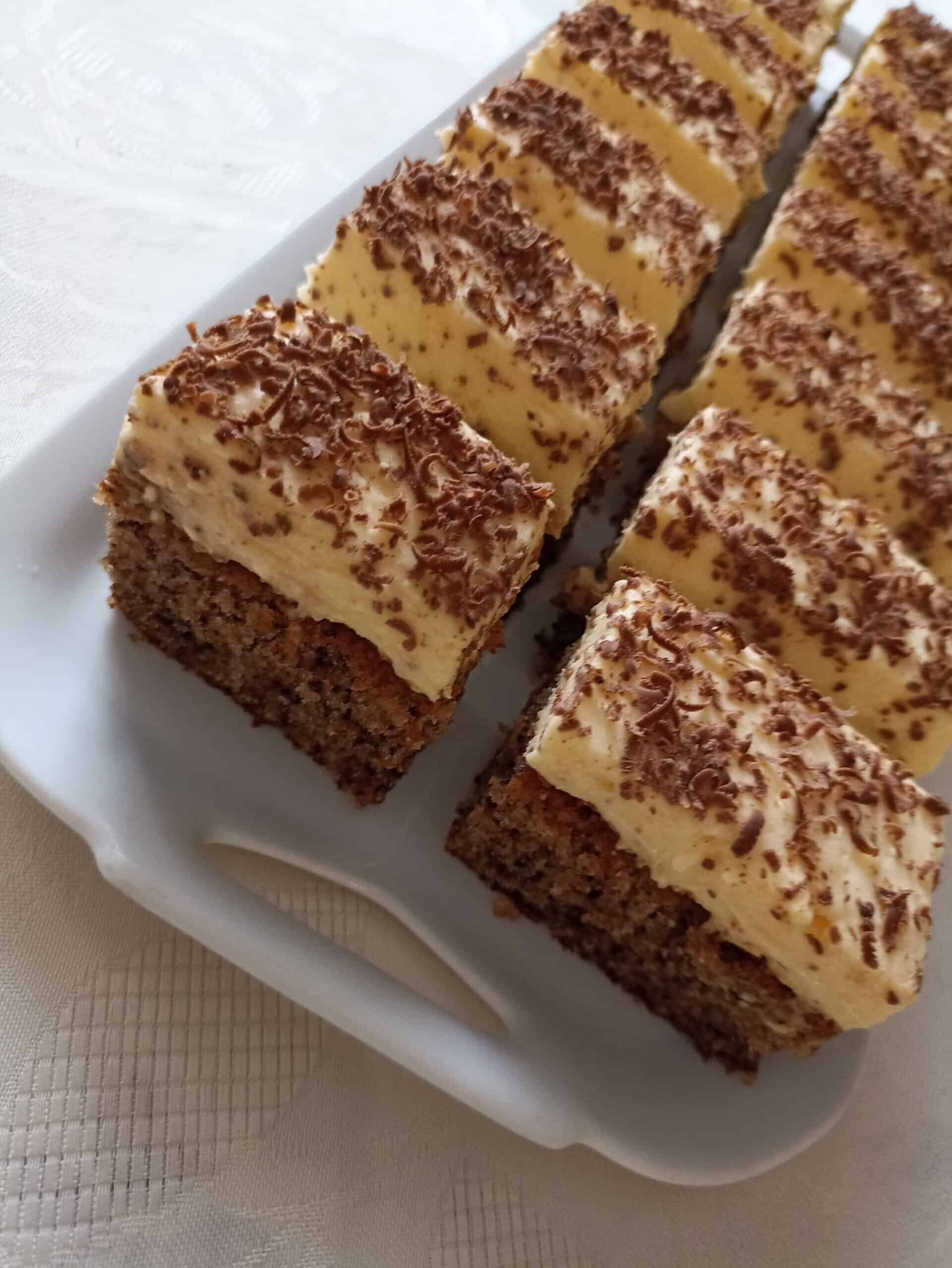 Egy tojásos diós süti