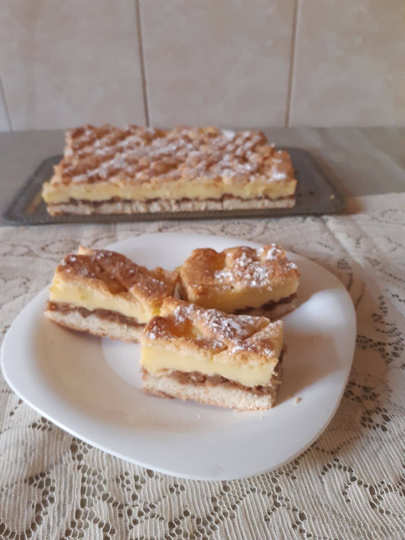 Vanilíáspudingos almás sütemény