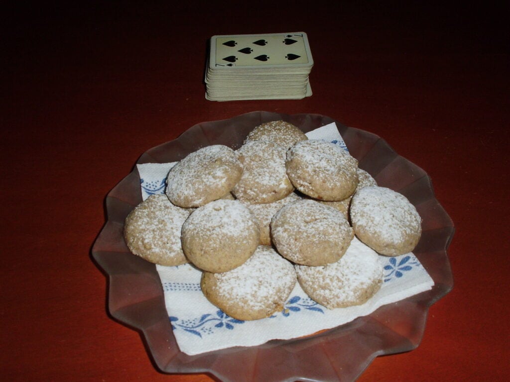 Fahéjas-diós keksz