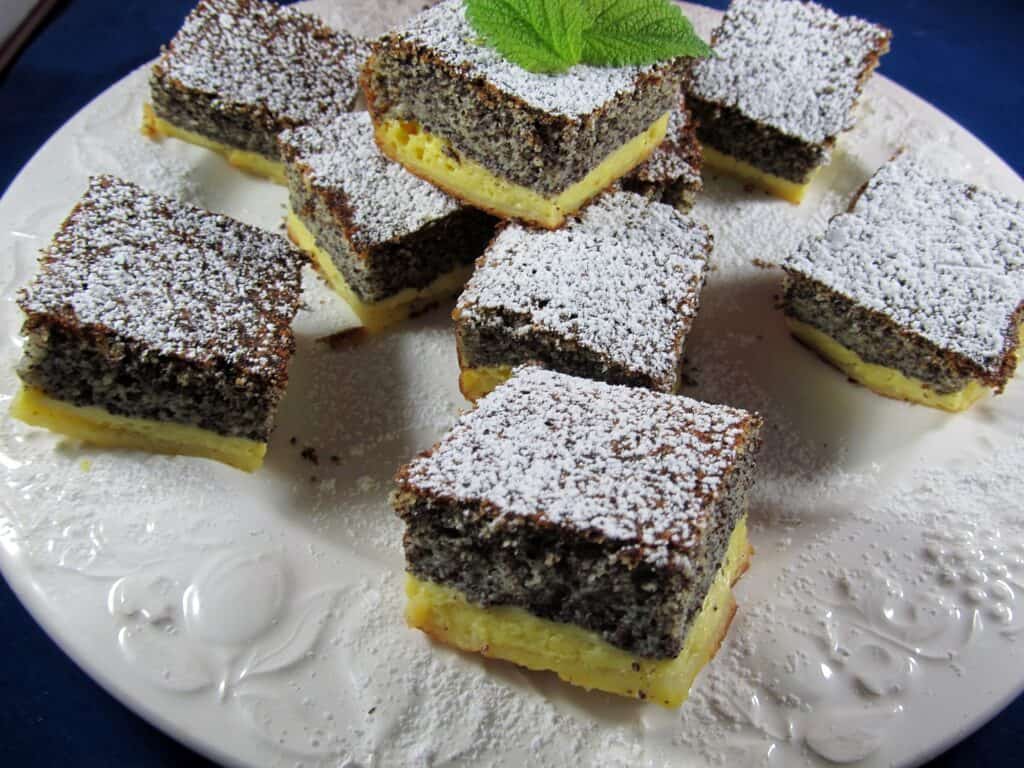 Intelligens mákos krémes