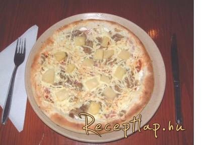 Gombás szalámis pizza