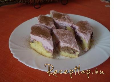 Vajas piskóta túróval,meggyel