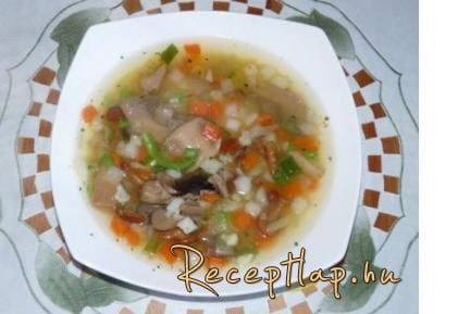 Paleo zöldségleves