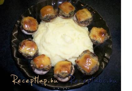 Töltött gombafejek