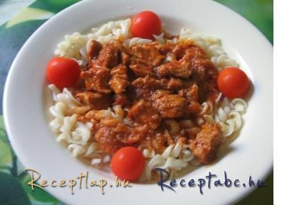 Sertés pörkölt