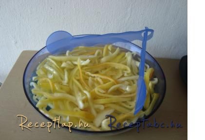Egyszerű ropogós paprika saláta