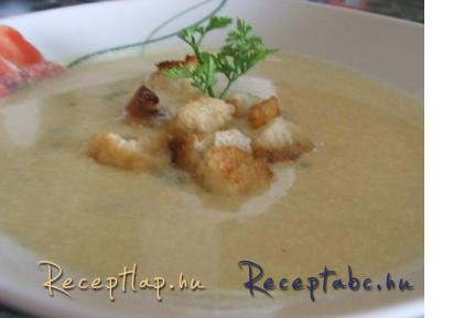 Zellerkrémleves