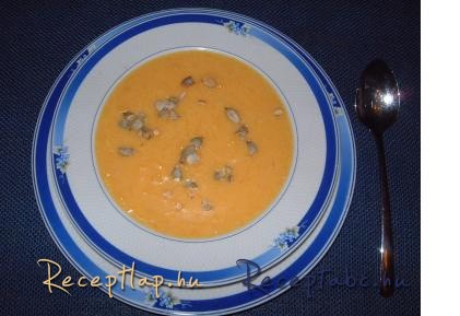 Fehérboros sütőtök krémleves