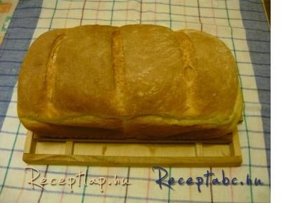 Túrós kenyér/ szeletenként 16 gr szénhidrát