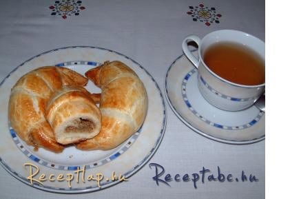 Diós croissant Tante Fanny tésztából