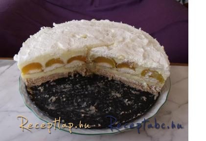 Gesztenyés pudingos barackos torta