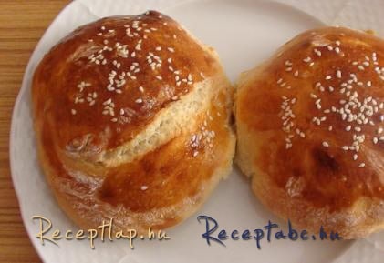 Szezámmagos hamburgerzsemlék