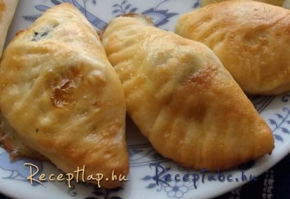 Hagymás-gombás pirog