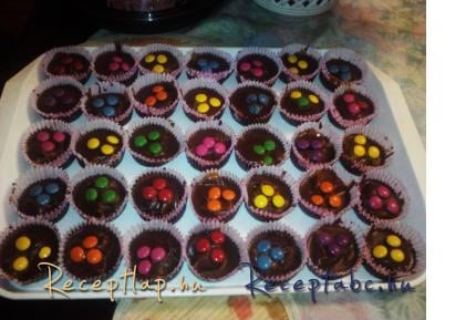 Karamellás kosárkák