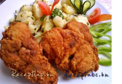 Joghurtban pácolt rántott csirkecomb